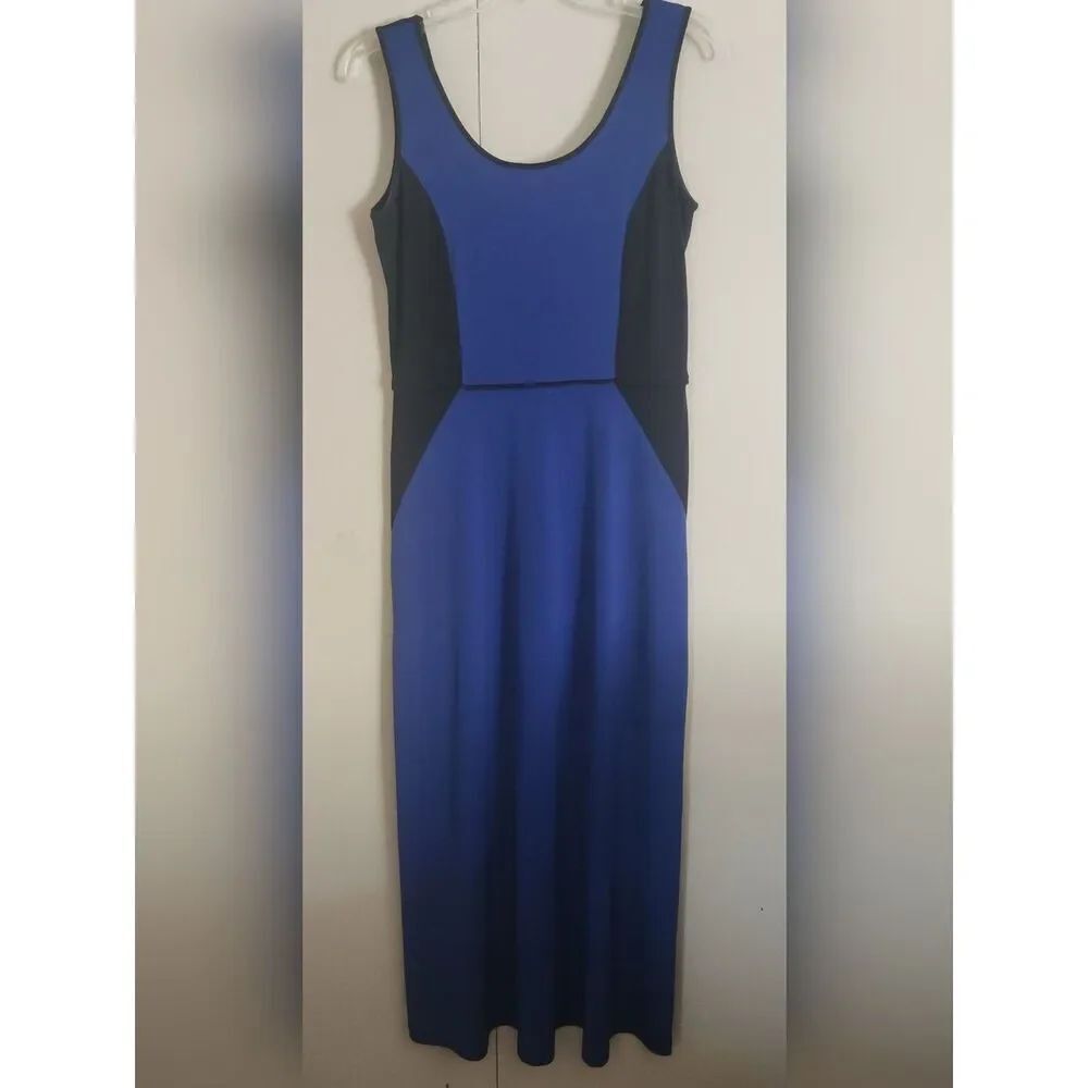 D49 Donna Ricco Royal Blue and Black Colorblocked Sleeveless Tank Maxi Dress